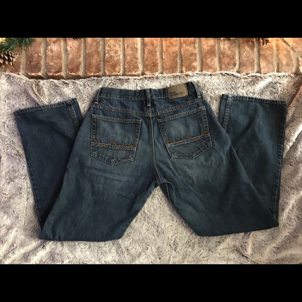 Wrangler Jeans Co. Relaxed Boot. 30 x 30.